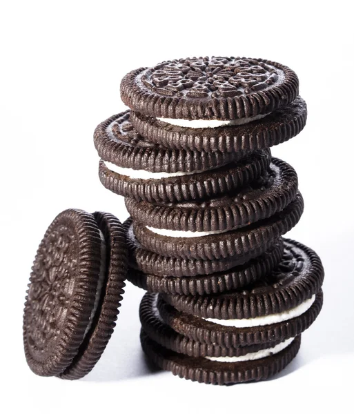 are oreos vegan - stack of oreos